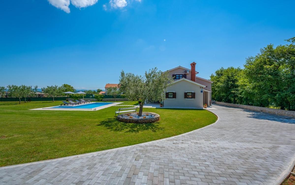 Villa Zara Marcana Exterior photo